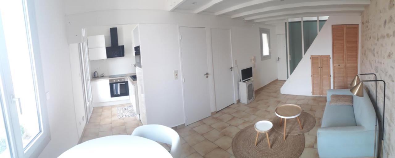 Appartement Centre-Ville Avec Terrasse Montpellier Exteriör bild