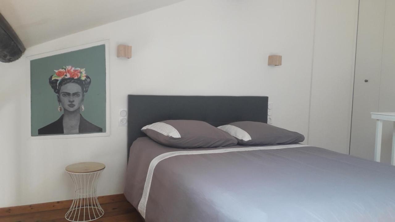 Appartement Centre-Ville Avec Terrasse Montpellier Exteriör bild
